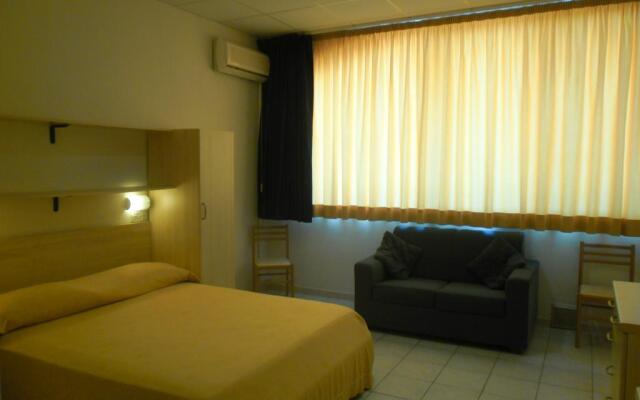 Polena Residence Hotel