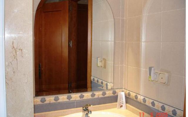Apartamentos Benal Beach - Geinsa