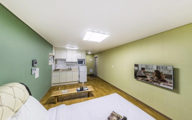 Seogwipo Has Village Pension