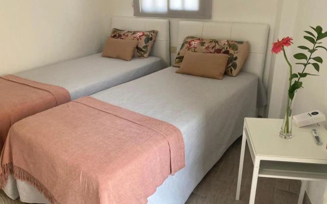 Apartamentos Eva y Lola