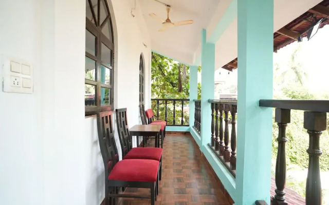 Janet & Johns Beach Resort Since 1989