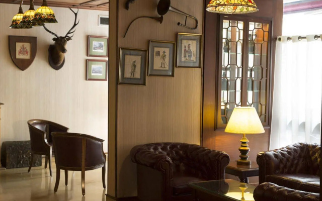 Mayflower Hotel