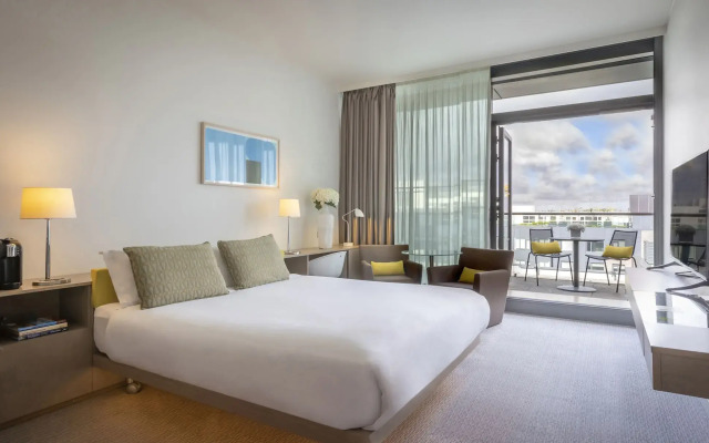 The Gibson Hotel