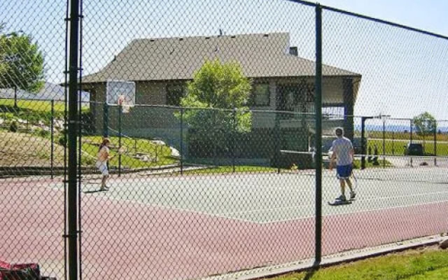 Wolf Creek Village II, Eden, USA