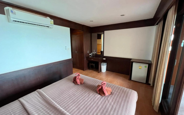 Sea Breeze Resort