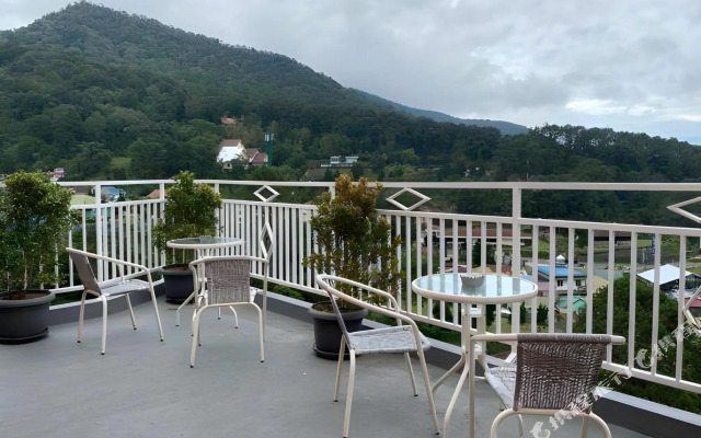 Grand Metro Hotel Puncak