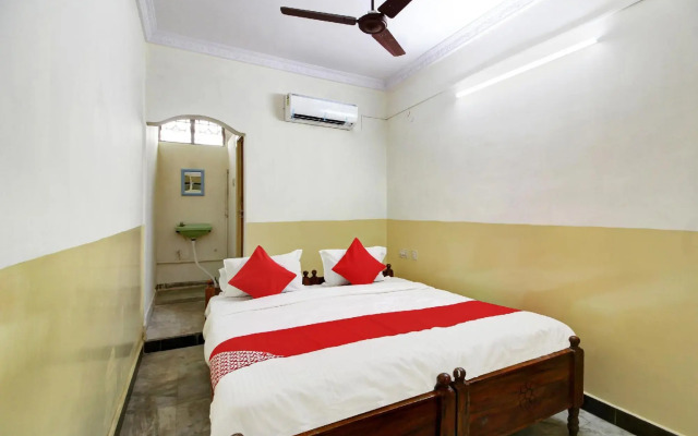 Suraj Residency by OYO Rooms