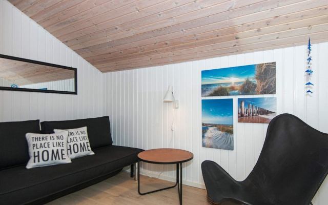 6 Person Holiday Home in Romo