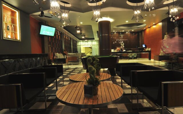 Platinum Hotel