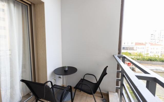 Green Terrace Apartment 6