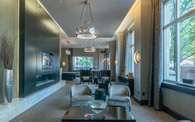 HomeAway Luxury Apartments at Newport