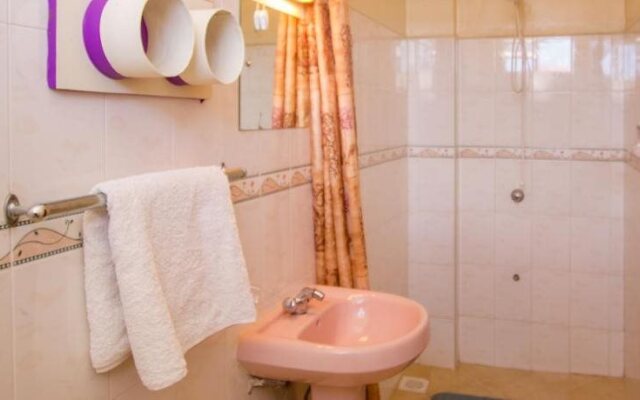 Dans Hotel