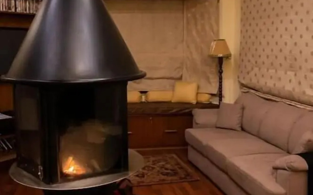 Sarah's Lodge
