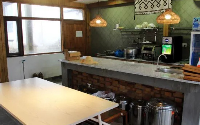 suzhouWest Alley Qiju（dongshanjingqudian)