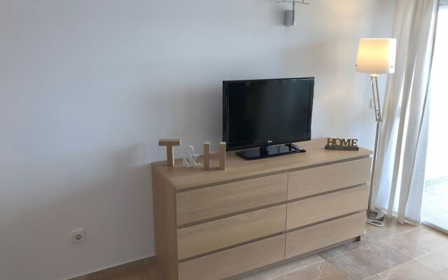 Apartamento Center Ref. 1019  by Iberplaya