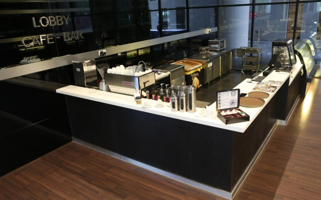 e.City Hotel at OneCity