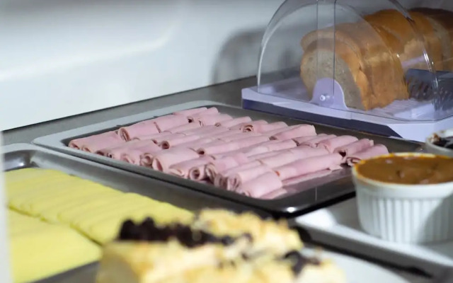 Marechal Plaza Hotel