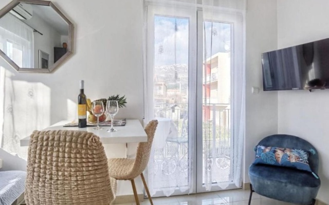 Monika Seaside Apartment
