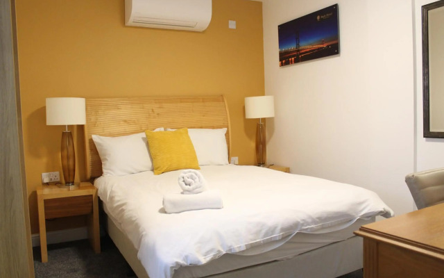 Park Hotel & Apartments