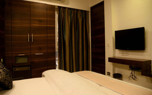 OYO 9536 Bee For Home Stay