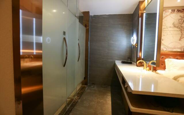 James Joyce Coffetel Nanchang West Station Nanchang University