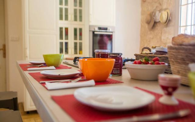 Cozy Bergerac Haven w/ Pool