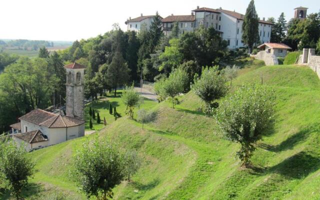 Domus Parva Pax Magna