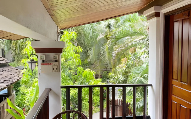 Lao Lu Lodge