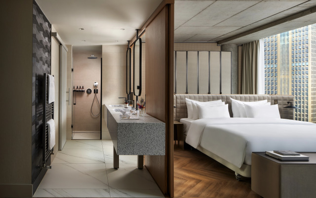 NH Collection Frankfurt Spin Tower