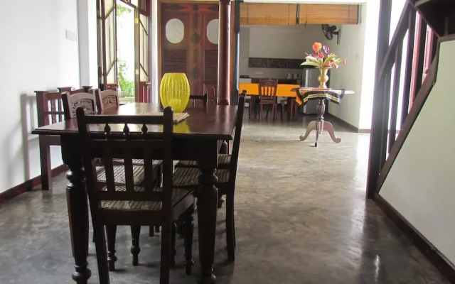 Unawatuna Royal Lotus Villa