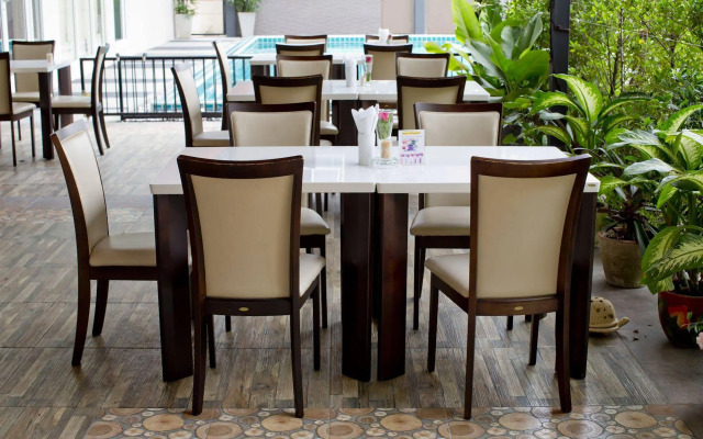 Sinsuvarn Airport Suite