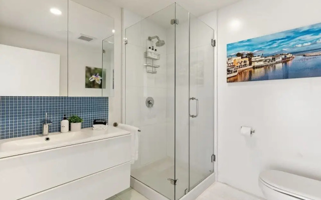 @ Marbella Lane - Cozy and Eccentric Design Home