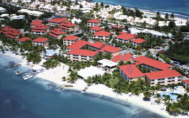 Le Flamboyant Hotel and Resort