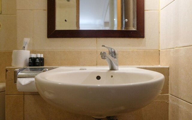 Strategic And Comfy Studio At Grand Setiabudi Apartment By Travelio