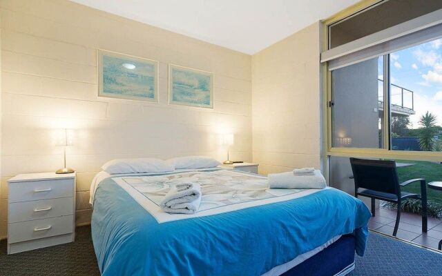 Grandeur Holiday Units