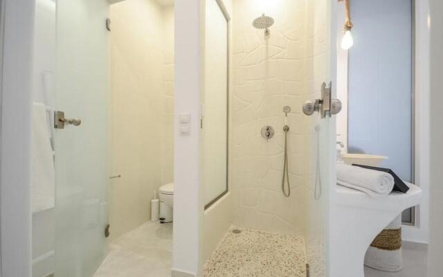 Smirida Suites