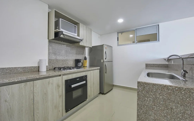 Artsy Oceanview Condo W Incredible Rooftop Pool