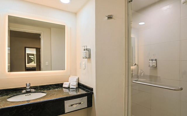 Holiday Inn Reynosa Industrial Poniente by IHG