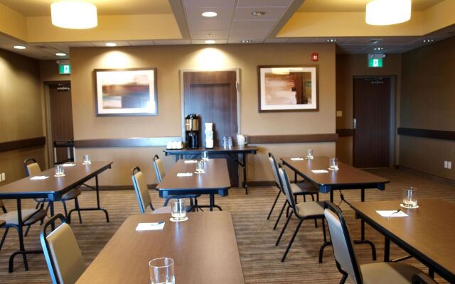 Best Western Plus Winnipeg West