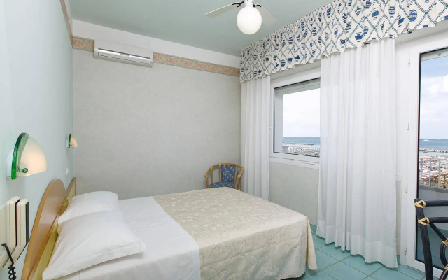 Luxor Beach Boutique Hotel Cattolica