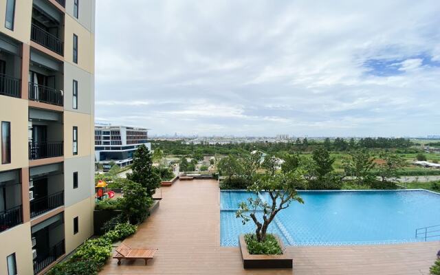 Cozy Stay Studio At Sayana Bekasi Apartment