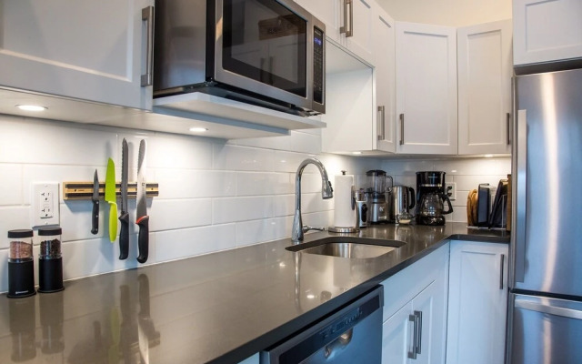 Kasper’s Den by Revelstoke Vacations