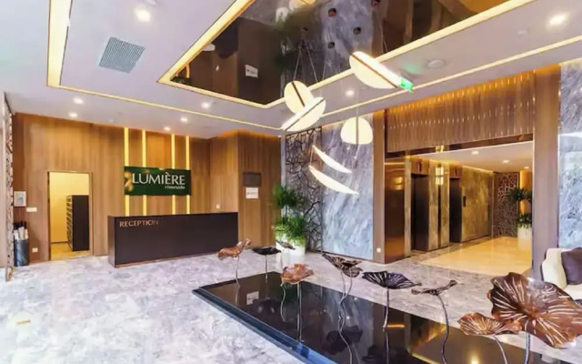 Nova Lumiere Q2 Luxury Vacation