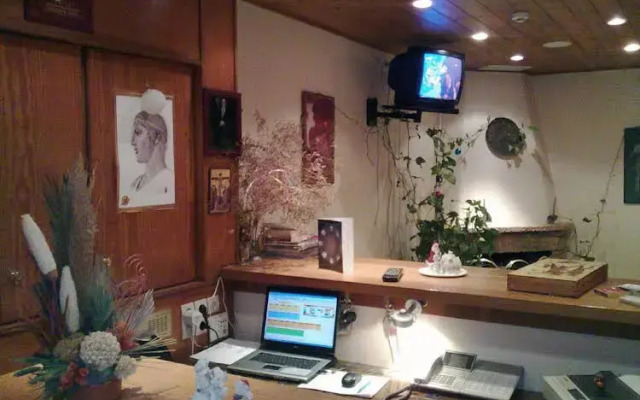 Phaethon Hotel