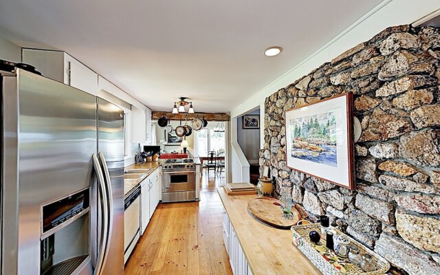 47 South Beach Rd Home