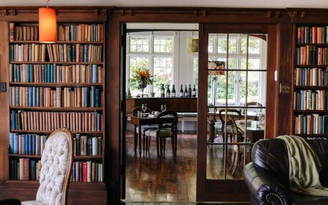 Wallingford Homestead