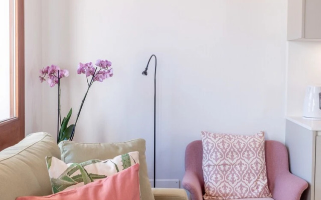 Es Palauet 2 Suites Apartment