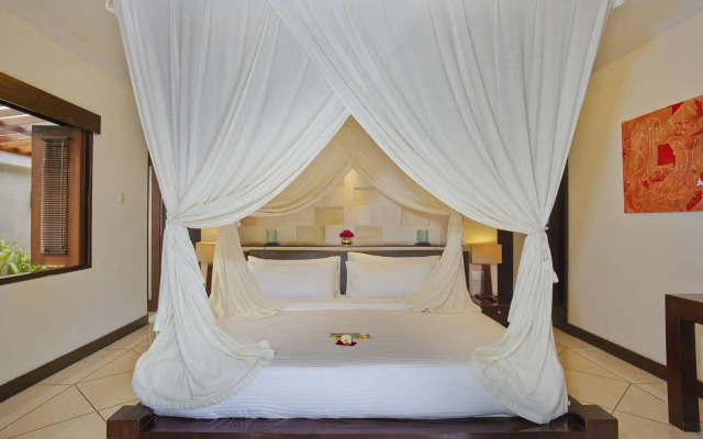 The Maya Seminyak Villas