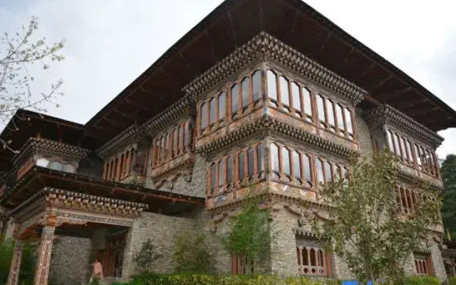 Zhiwa Ling Heritage