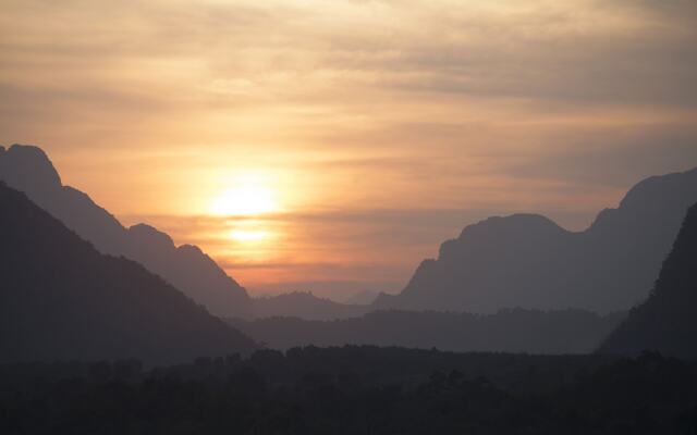 Amari Vang Vieng